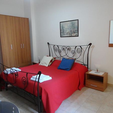 לצ'ה B&B Villa Teresa מראה חיצוני תמונה