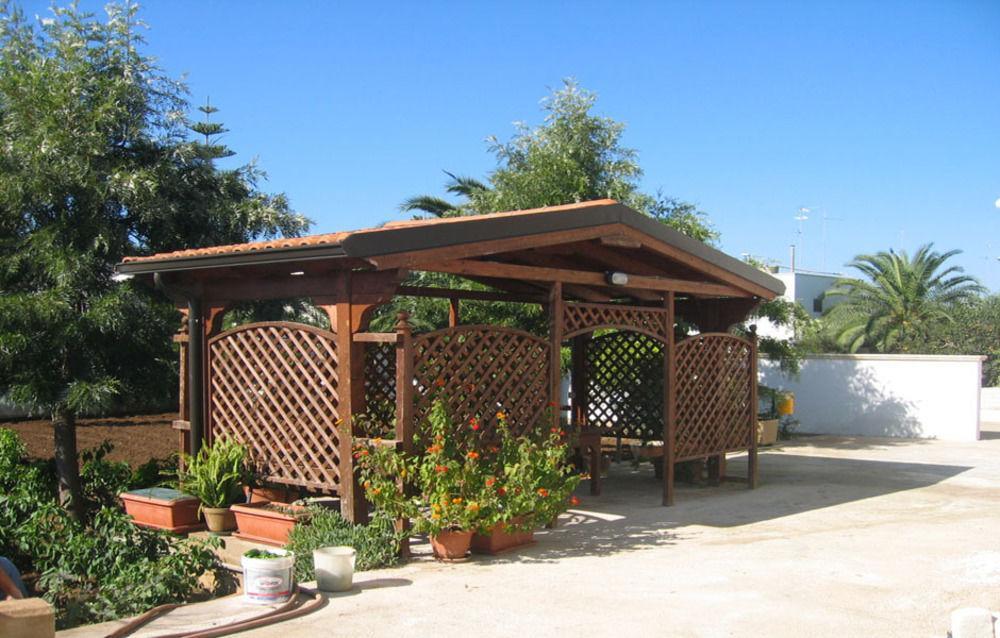 לצ'ה B&B Villa Teresa מראה חיצוני תמונה