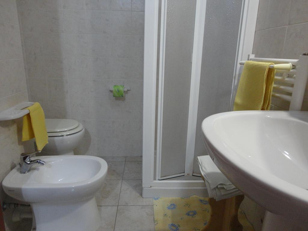 לצ'ה B&B Villa Teresa מראה חיצוני תמונה