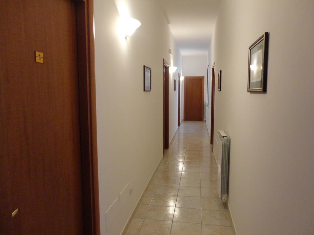 לצ'ה B&B Villa Teresa מראה חיצוני תמונה
