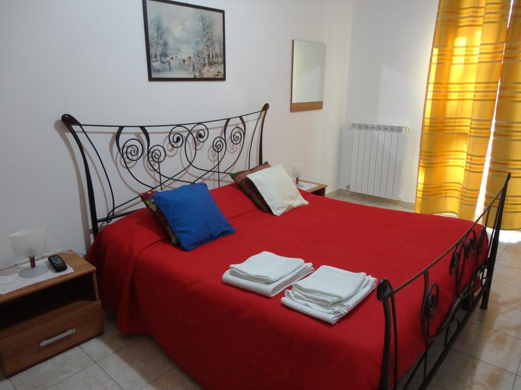 לצ'ה B&B Villa Teresa מראה חיצוני תמונה